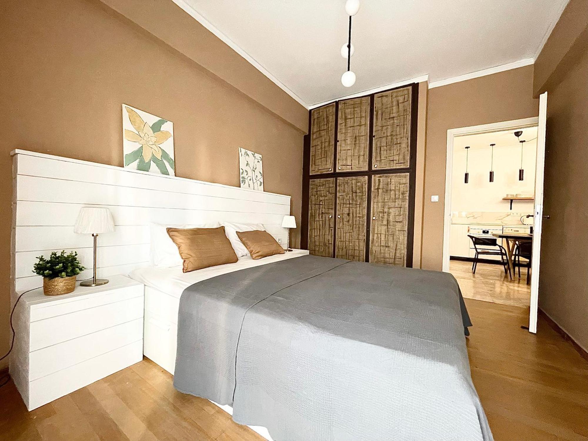 Comfy And Spacious Two Bedroom Apartment With Balcony Athen Exterior foto
