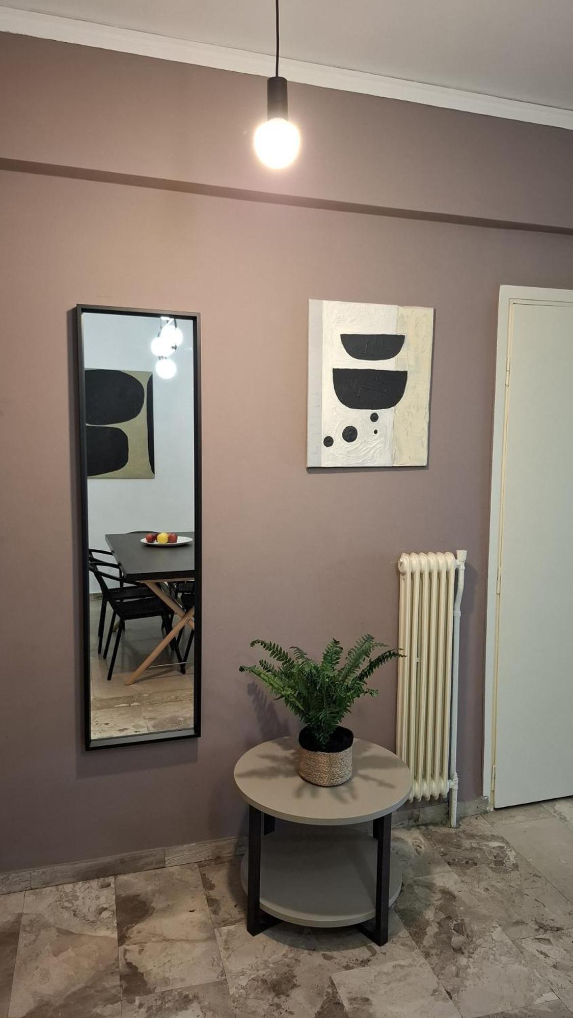 Comfy And Spacious Two Bedroom Apartment With Balcony Athen Exterior foto